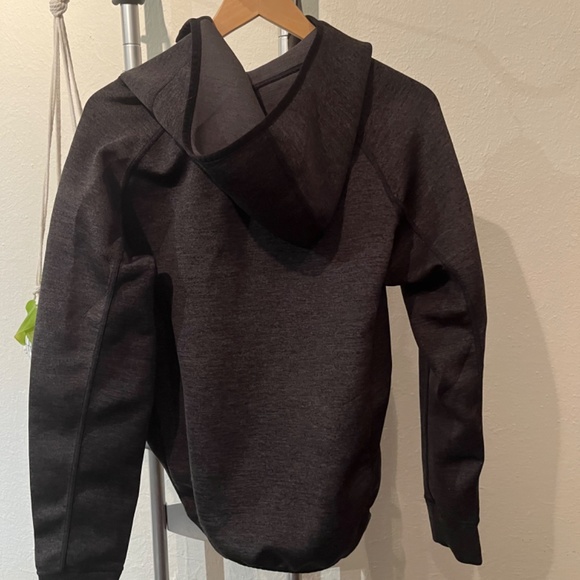 Uniqlo black hoodie - Picture 2 of 3